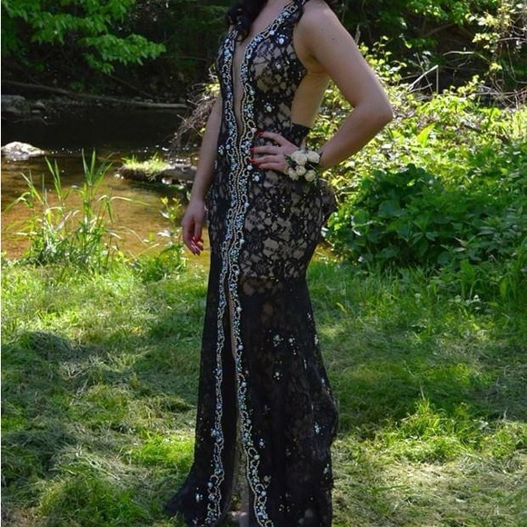 Prom Dress / Formal Gown - Picture 3 of 3
